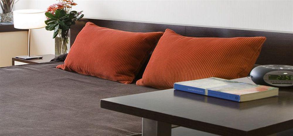 Uriburu 1756 By Ayres Apartments Recoleta Buenos Aires Zewnętrze zdjęcie